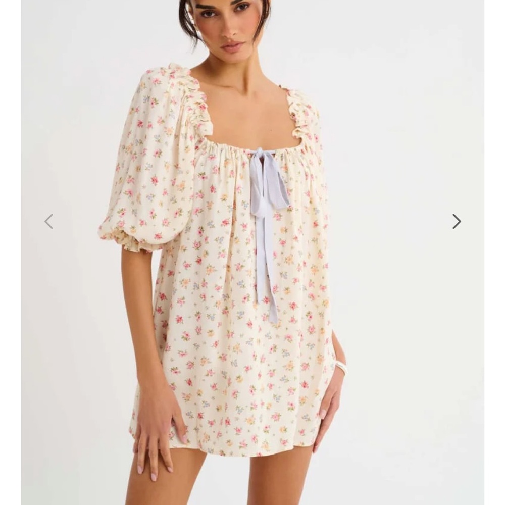 Rumored darling mini dress in country bloom, Size Large, women’s floral dress